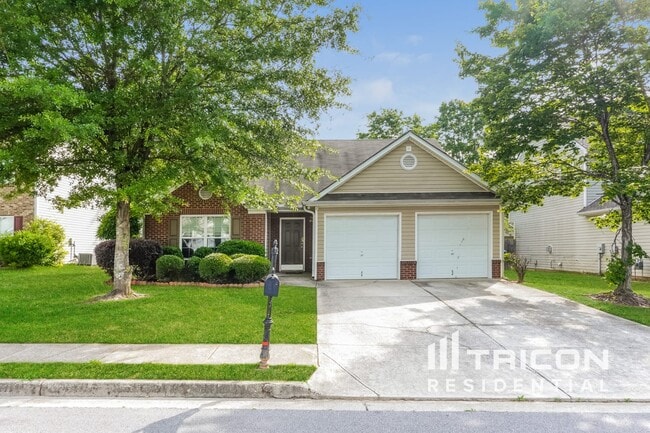 property at 3692 Tullamore Ln