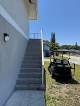 107 E Tiffany Dr in West Palm Beach, FL - Building Photo - Building Photo