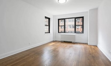 411 E 88th St in New York, NY - Building Photo - Building Photo
