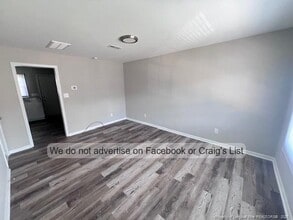 6473 Yadkin Rd in Fayetteville, NC - Building Photo - Building Photo