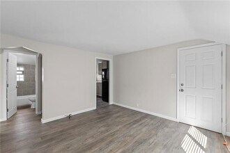 6812 Grand Ave in Pittsburgh, PA - Building Photo - Building Photo