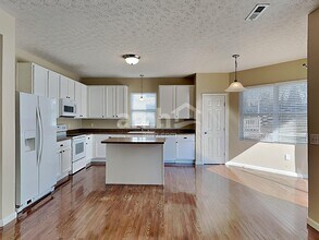 9766 Soaring Breezes in Union, KY - Building Photo - Building Photo