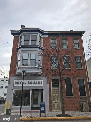 property at 31 S Duke St