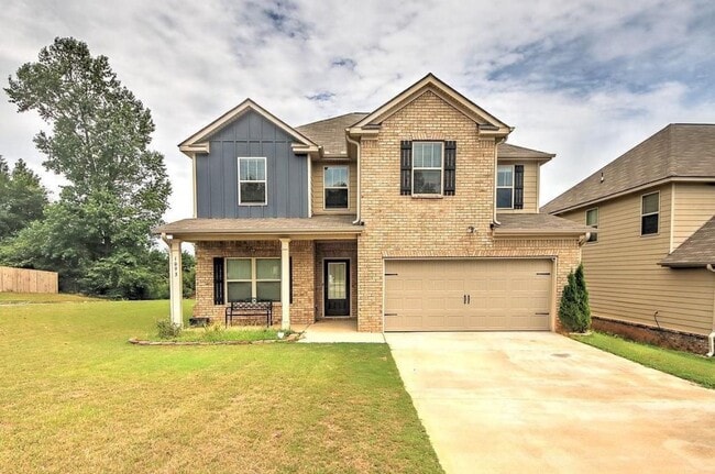 1093 Hartwell Rd