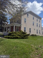 414 E Main St in Palmyra, PA - Building Photo - Building Photo