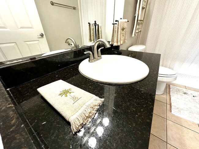 4274 Calinda Ln, Unit 246 in Niceville, FL - Building Photo - Building Photo