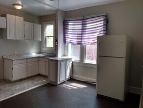 807 Bedford St-Unit -807 1st Floor in Johnstown, PA - Building Photo - Building Photo