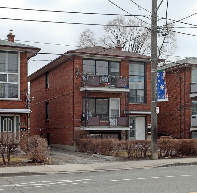 389 Royal York Rd in Toronto, ON - Building Photo - Primary Photo
