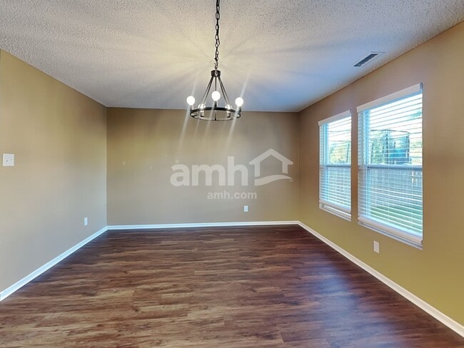 15233 Beam St in Noblesville, IN - Foto de edificio - Building Photo