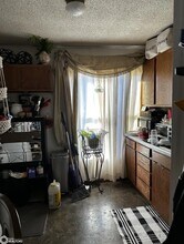 806 3rd St, Unit 3 in Victor, IA - Building Photo - Building Photo