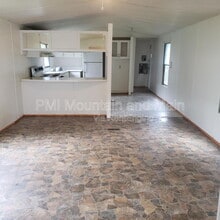 319 Iotla Valley Park Rd in Franklin, NC - Building Photo - Building Photo