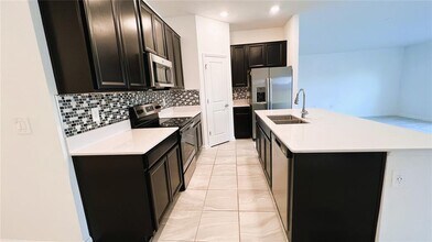 1151 Pomelo St in Davenport, FL - Building Photo - Building Photo