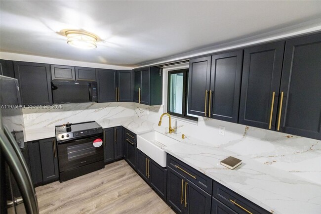 property at 3401 SW 17th St