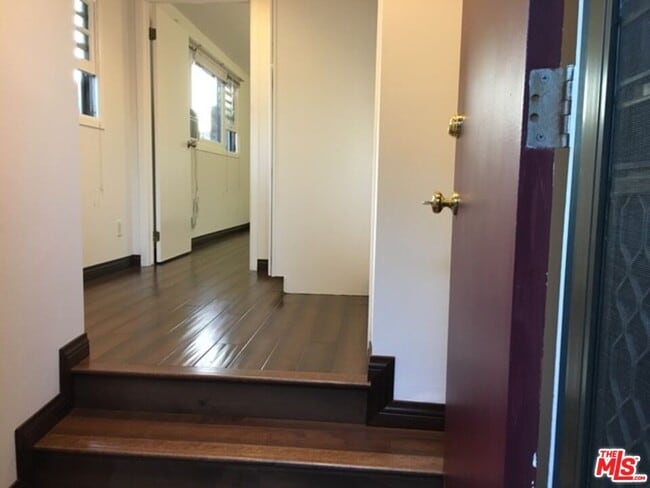 3127 18th St in Santa Monica, CA - Building Photo - Building Photo