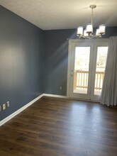 3505 Curtiswood Ln E in Springfield, TN - Foto de edificio - Building Photo