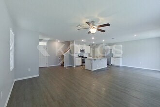 31926 Katelin Cir, Unit 3 in Leesburg, FL - Building Photo - Building Photo