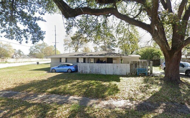property at 11022 Old Hammond Hwy