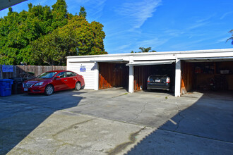 4723 W 173rd St in Lawndale, CA - Building Photo - Building Photo