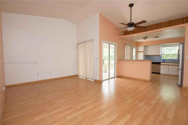 785 SE 18th Ln, Unit 2104 in Homestead, FL - Building Photo - Building Photo
