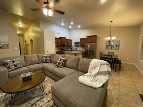 1845 Troy Dr in Carlsbad, NM - Building Photo - Building Photo