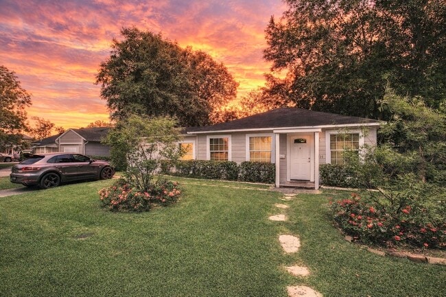 property at 1516 Story St