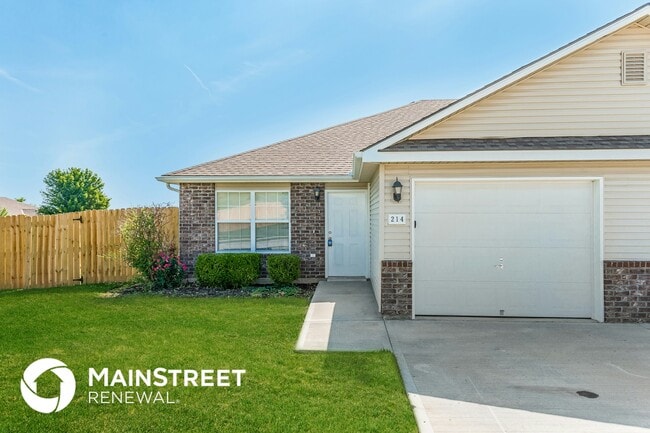 property at 214 Palmer Ct