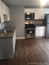 102 Lombard St in New Haven, CT - Building Photo - Building Photo