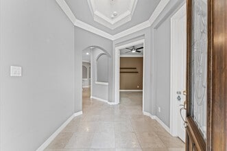 2906 Royal Oaks Green in Houston, TX - Building Photo - Building Photo