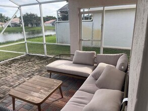 4178 Bluff Harbor Way in Wellington, FL - Foto de edificio - Building Photo