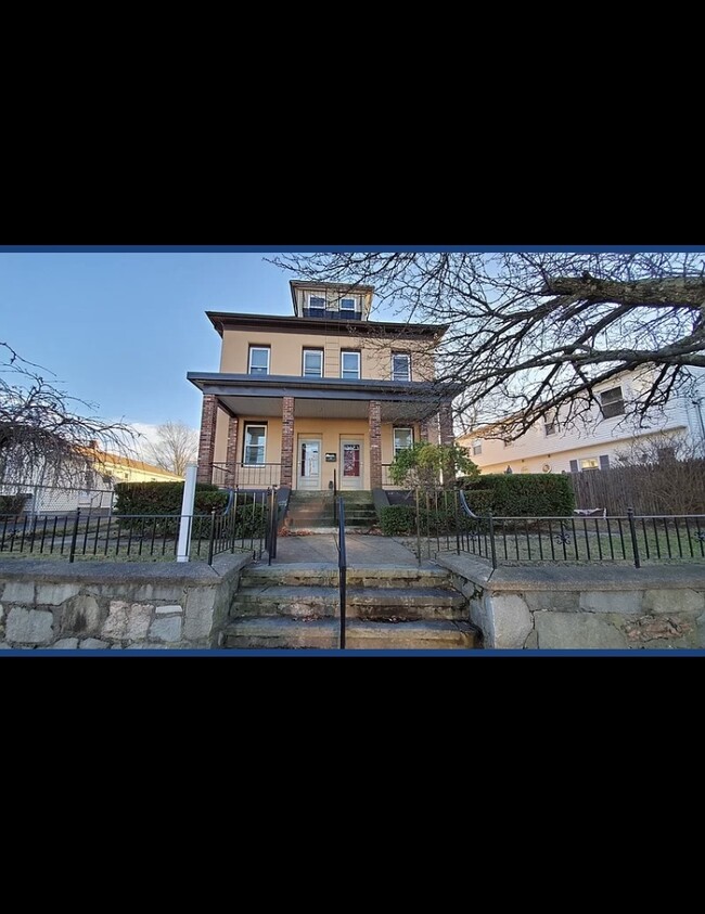 property at 685 Armistice Blvd