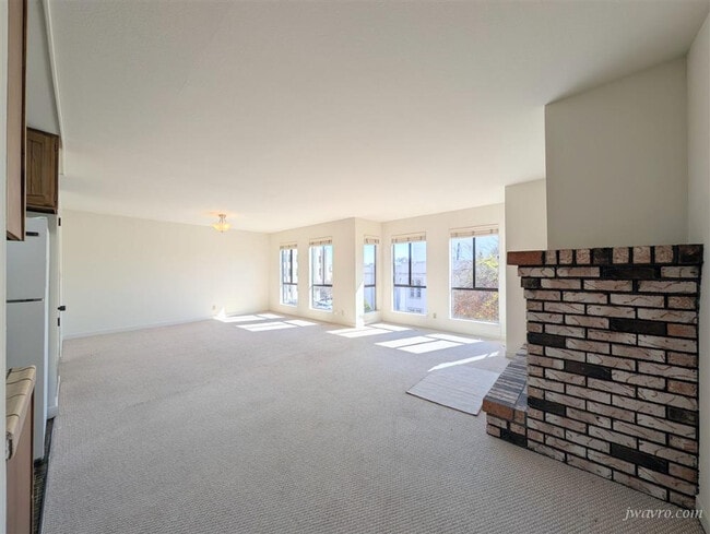 2414 Pine St in San Francisco, CA - Building Photo - Building Photo