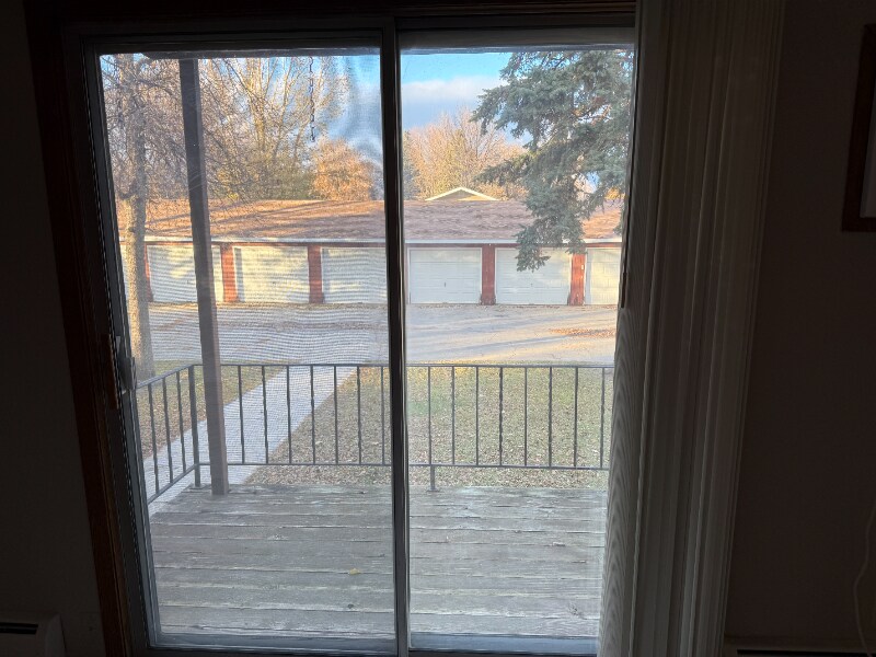 404 5th Ave E in Ada, MN - Foto de edificio