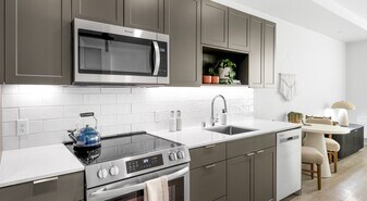 Swell in Seattle, WA - Building Photo