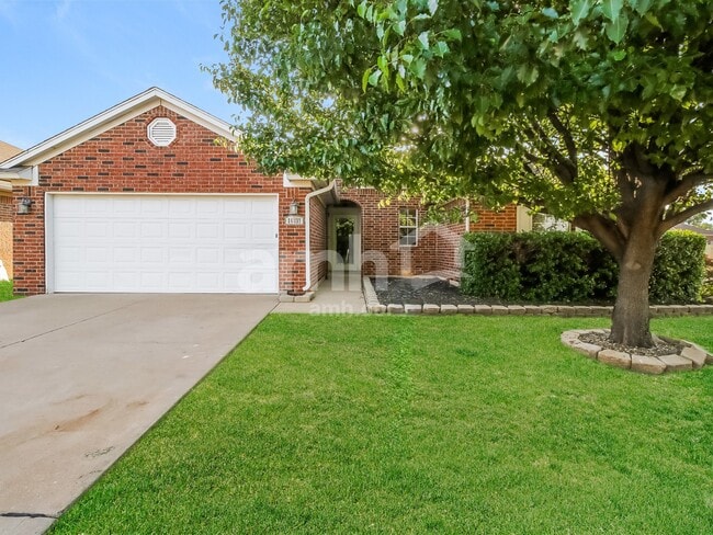 property at 16237 Everglade Ln