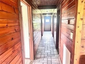 property at 9504 Quaker Ct