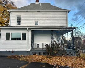 95 Maple Ave in Catskill, NY - Building Photo - Building Photo