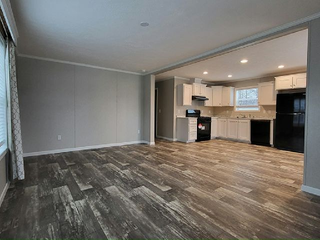 property at 71 S Whispering Ln