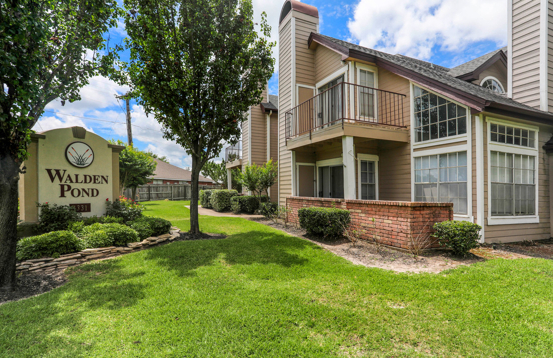 Walden Pond Apartments Photo