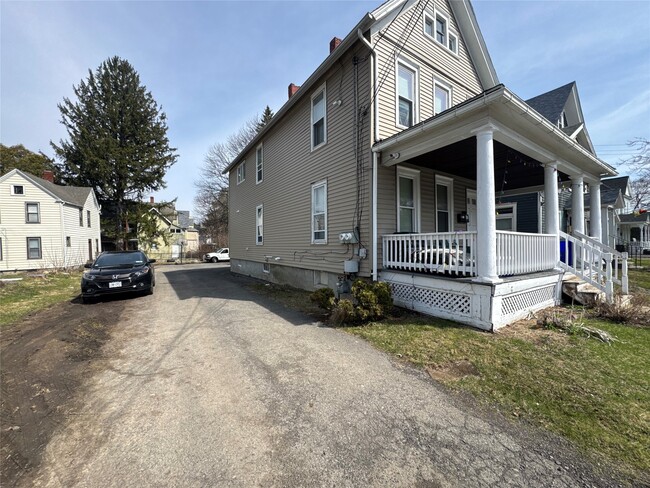 44 Leroy St in Binghamton, NY - Building Photo - Building Photo