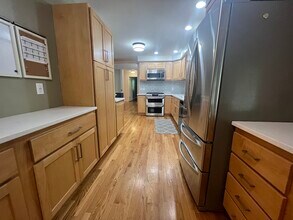 919 Magdeline Dr in Madison, WI - Building Photo - Building Photo