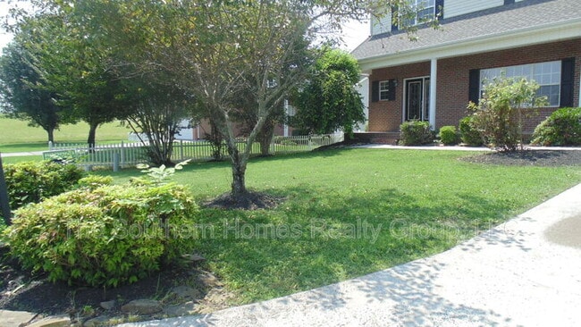 264 Fyke Dr in Athens, TN - Building Photo - Building Photo