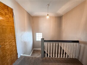 4719 3rd St, Unit 2 in McKeesport, PA - Building Photo - Building Photo