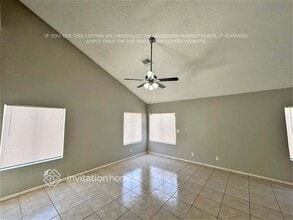 6334 W Golden Ln in Glendale, AZ - Building Photo - Building Photo