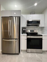 7303 NW 57th Dr in Tamarac, FL - Building Photo - Building Photo