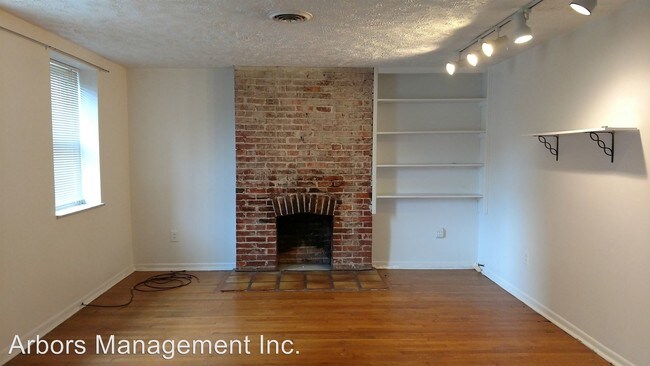 5523 Ellsworth Ave-Unit -Apt 2C in Pittsburgh, PA - Building Photo - Building Photo