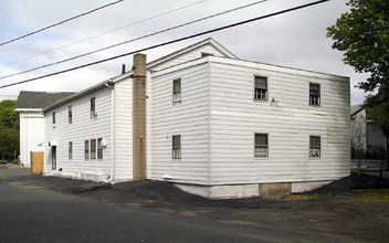 80 Dorchester St in South Boston, MA - Building Photo - Building Photo