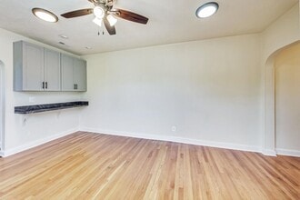 202 Maryland Park Dr in Capitol Heights, MD - Building Photo - Building Photo