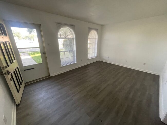 2310 Bobbie St in Bossier City, LA - Building Photo - Building Photo