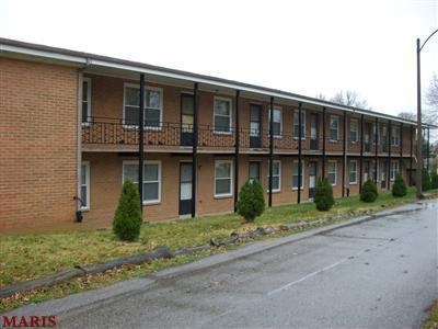 Chadwell Arms in St. Louis, MO - Building Photo