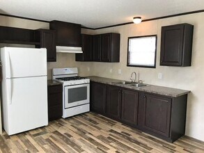 69 Farmington Dr in Michigan City, IN - Building Photo - Building Photo